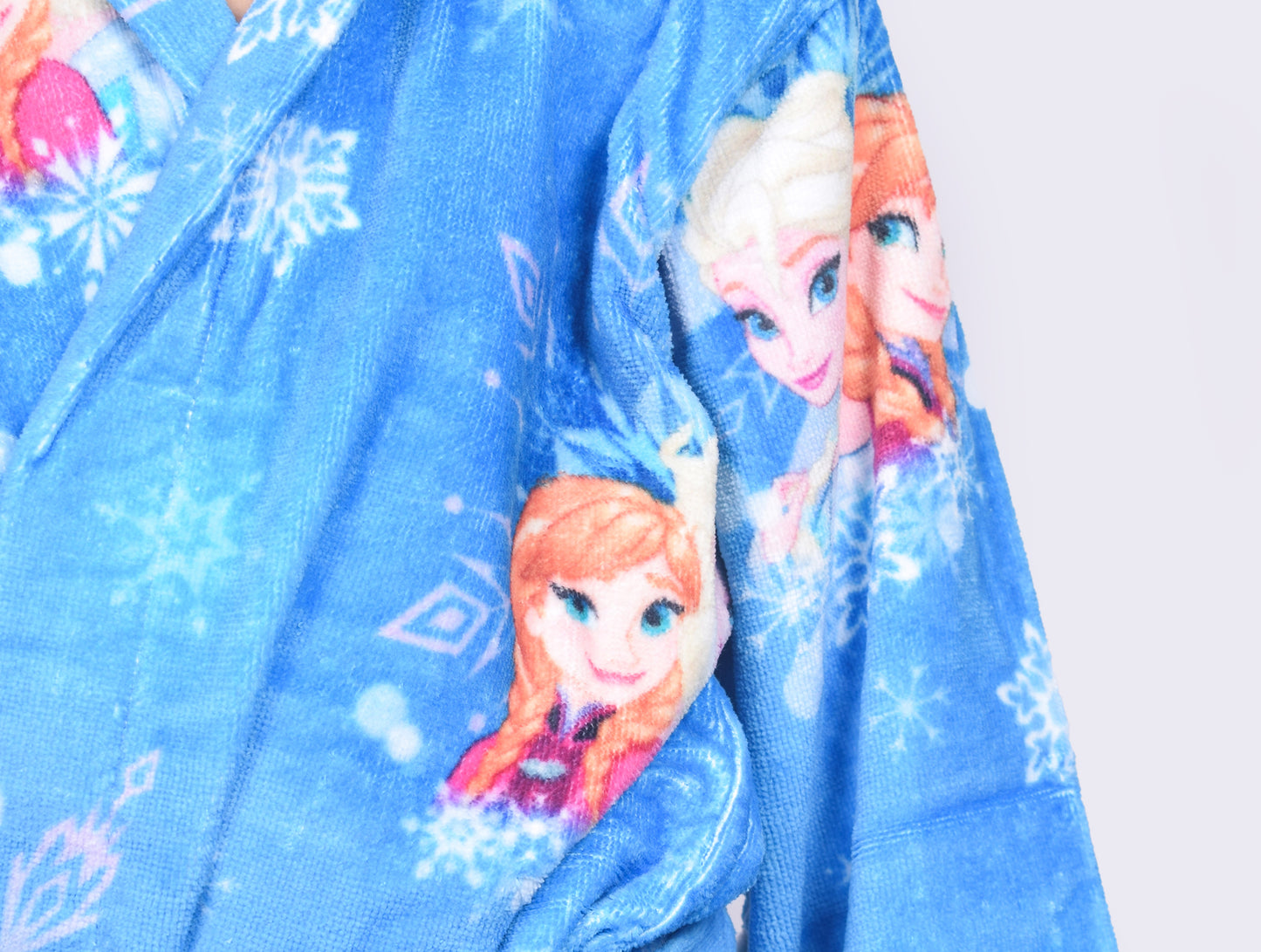Disney Frozen Easy Care Blue 100% Cotton Small Bath Robe - By Spaces
