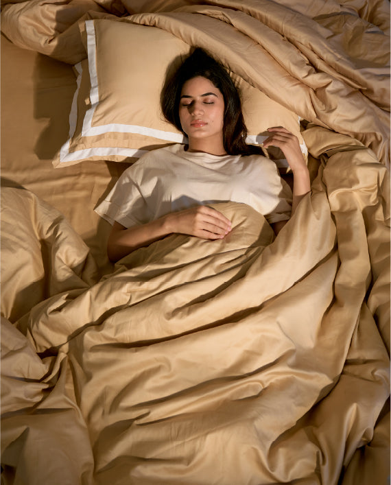 Spaces Hygro Cotton 400 TC Solid Gold Double Bedsheet with 4 Pillow Covers – 108 x 108 Inches