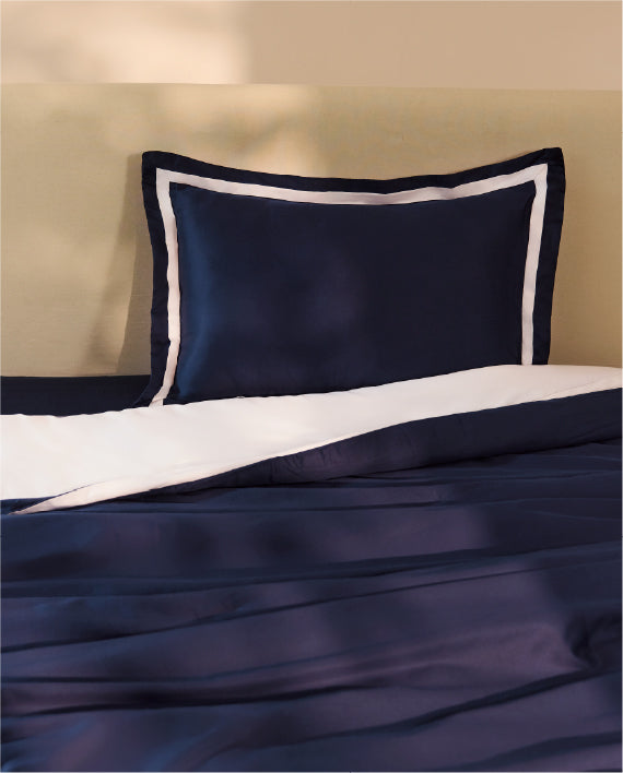 Spaces Hygro Cotton 400 TC Dark Blue Solid Sateen Double Duvet Cover – 90 x 108 Inches