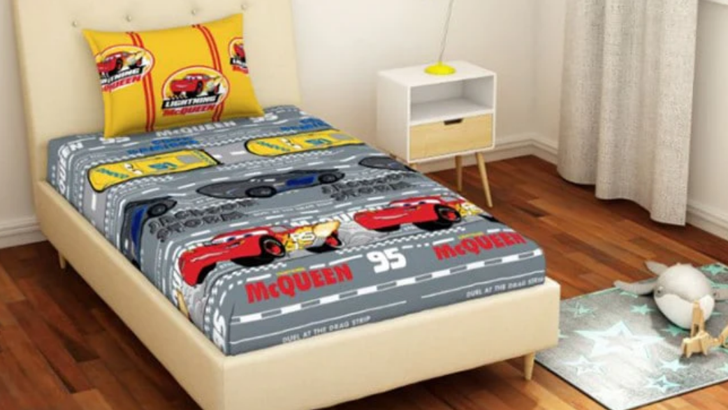 Bedsheet and Towels for Kids