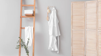Ultimate Guide to Buying and Styling Bathrobes: Tips and Tricks ...