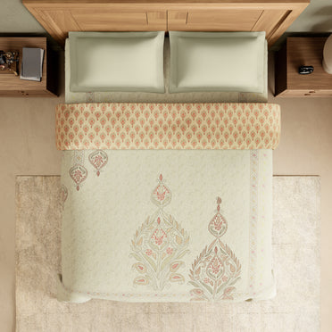 Rangana Digital 100% Cotton Double Quilt, 300 TC, Ornate, Light Yellow