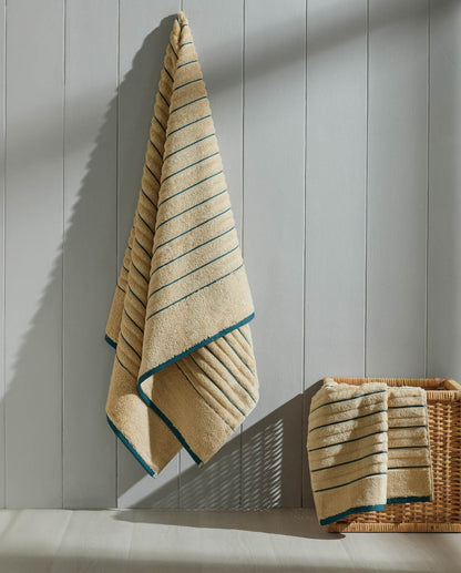 Exotica 100% Cotton Hand Towel, 575 GSM, Solid, Desert