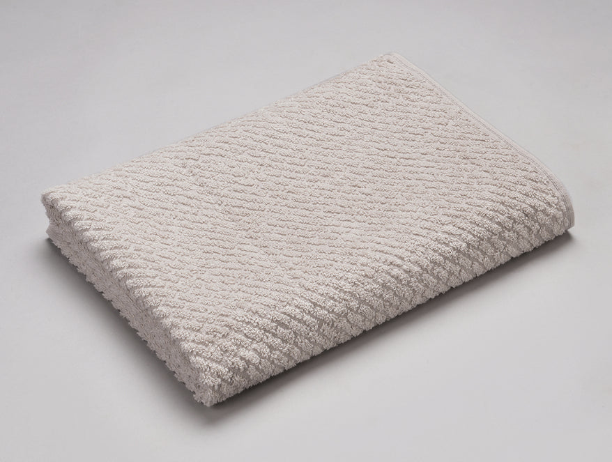 White Sand - Light Grey 100% Cotton Bath Towel - Genesis By Spaces