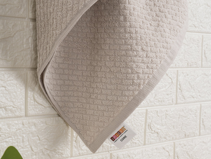 White Sand - Light Grey 100% Cotton Bath Towel - Genesis By Spaces