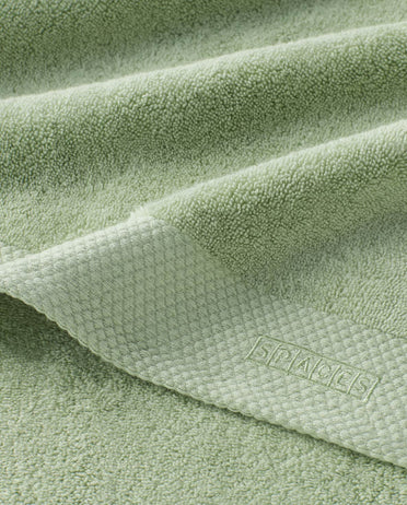Eminence 100% Egyptian Cotton Hand Towel, 670 GSM, Solid, Light Green
