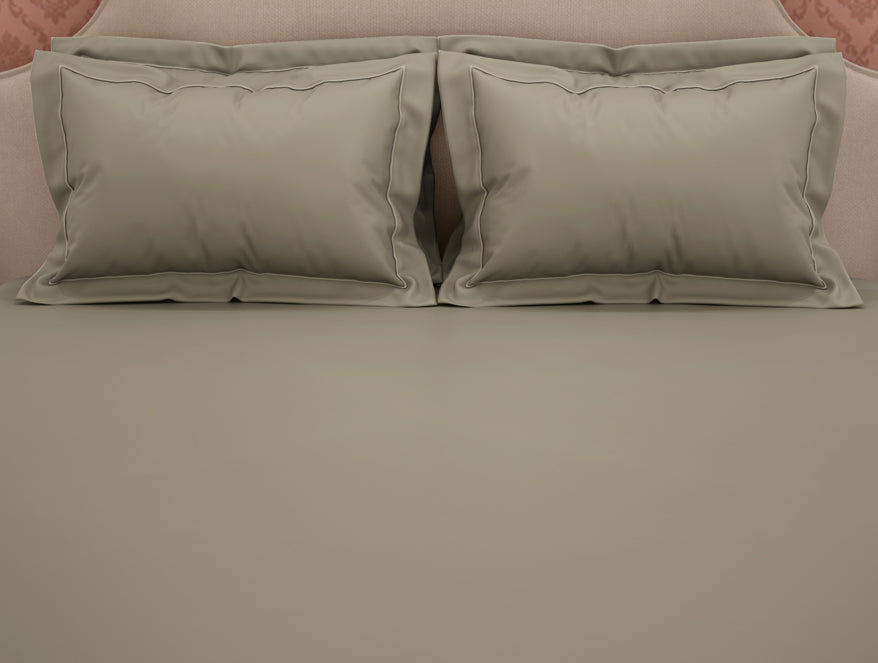 Solid Light Grey Solid King Size Bedsheet - Eminence By Spaces