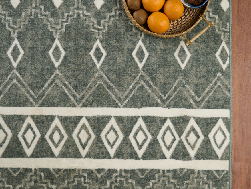 Anti Skid Grey Wonder Full Carpet By Welspun