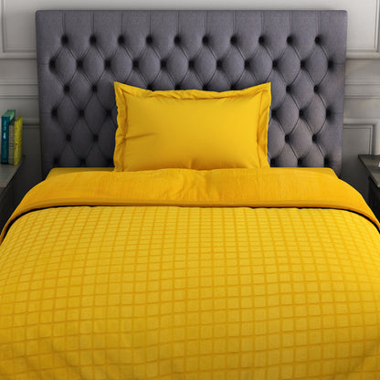 Geometric Calendula - Yellow Fleece Blanket - Haven By Spaces