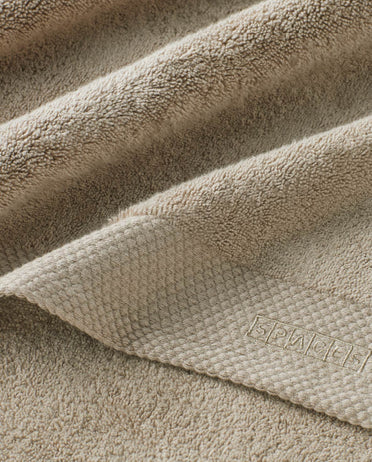 Eminence 100% Egyptian Cotton Face Towel, 670 GSM, Solid, Brown