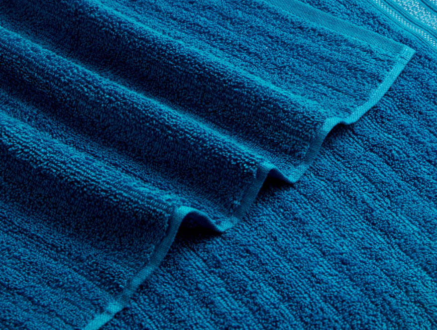 Solid Dark Blue 100% Cotton Bath Towel-Mellow By Spaces