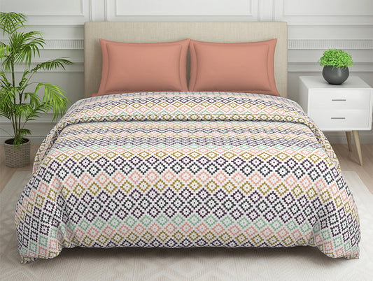 Geometric Pink Polycotton Quilt Double Harmony - By Welspun