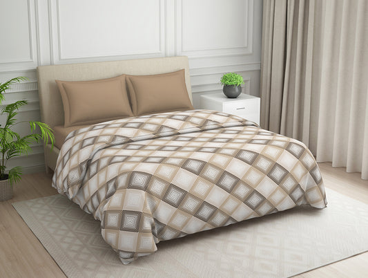 Geometric Beige Polycotton Quilt Double Harmony - By Welspun