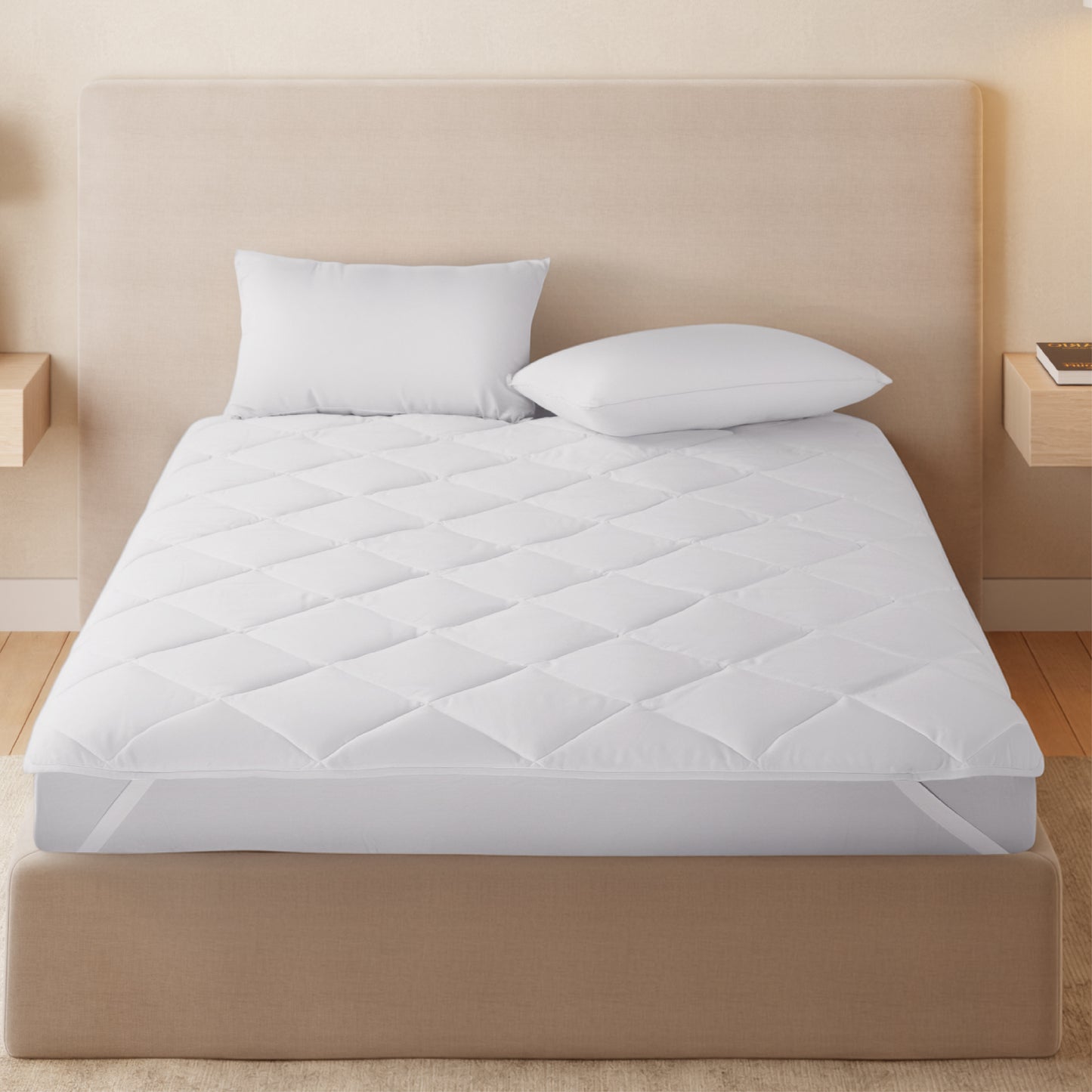 Viora Cotton Poly Queen Mattress Protector, 220 TC, Solid, White