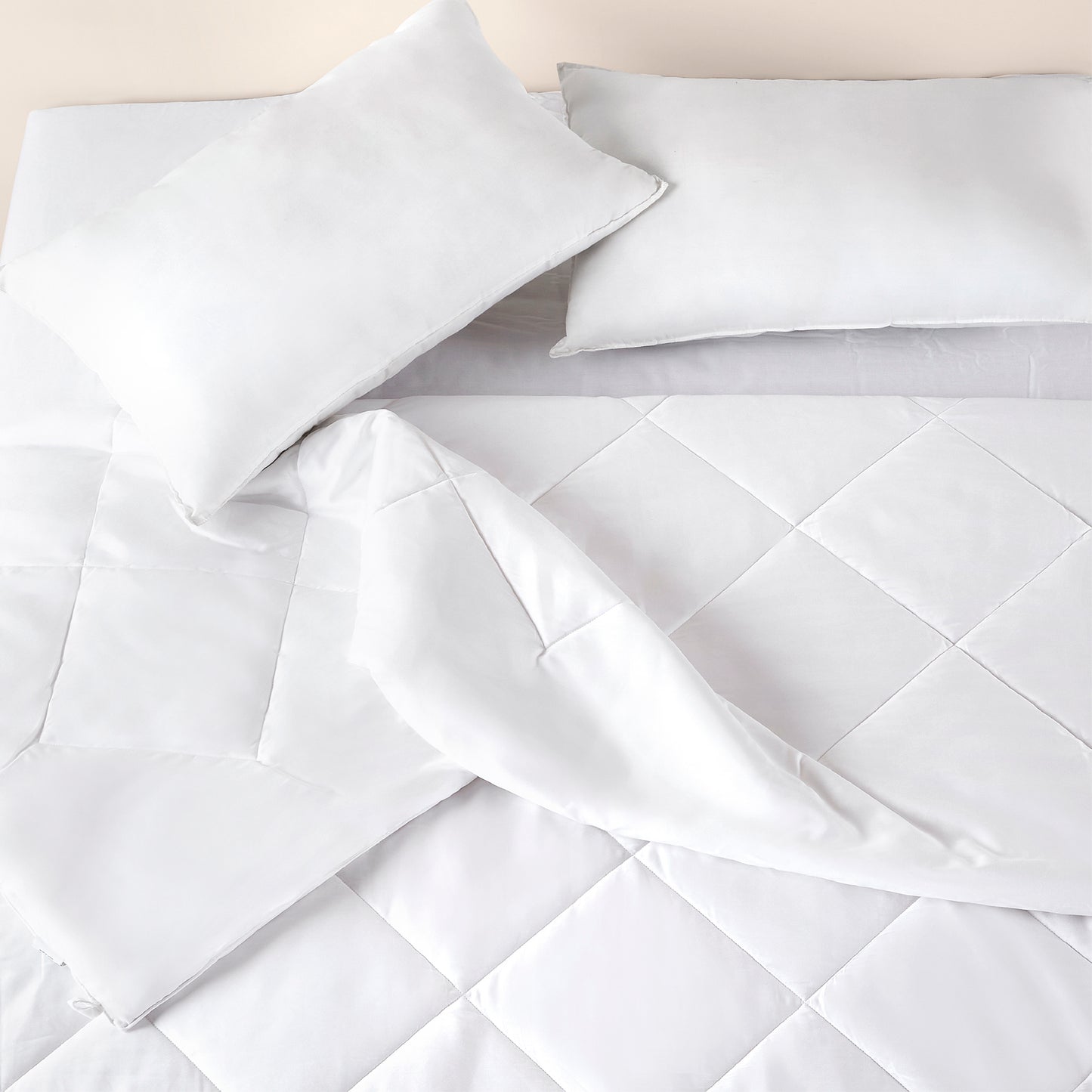 Arden 100% Cotton Double Quilt, 220 TC, Solid, White