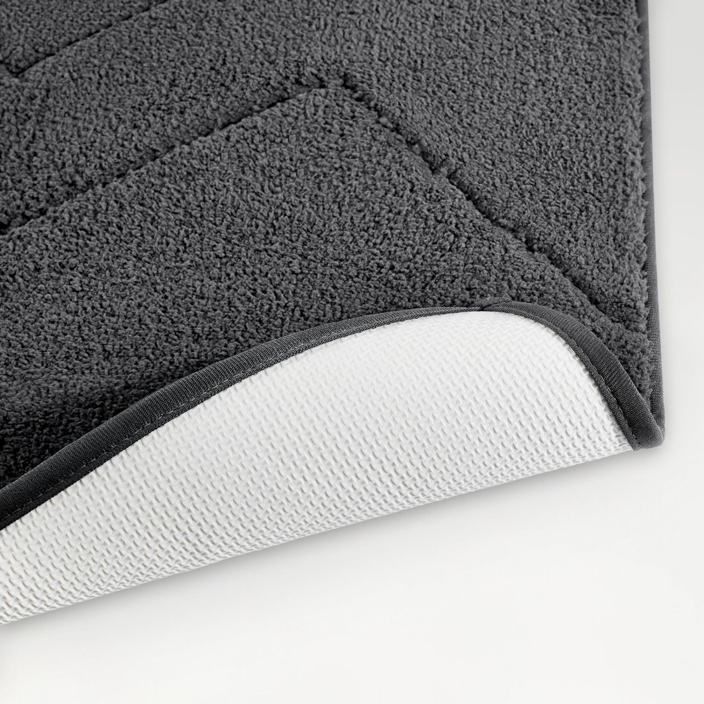 Swift Flow Polyester Small Bath Mat, 1677 GSM, Solid, Light Grey