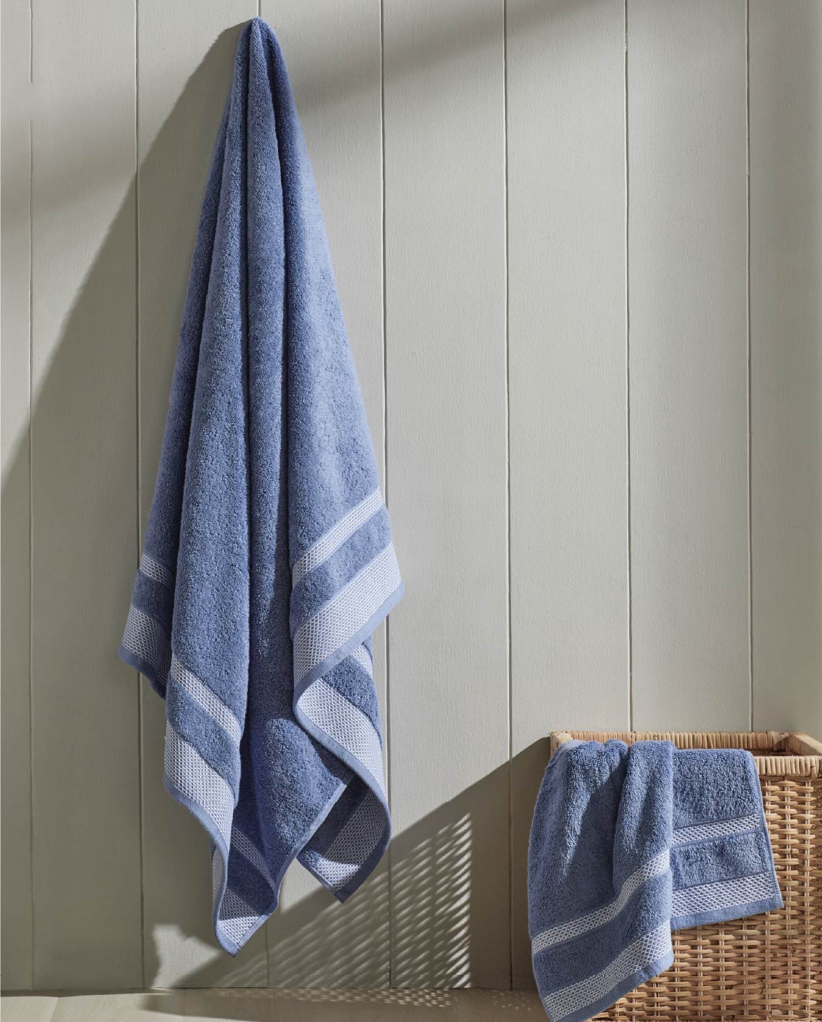 Hygro Cotton Hand Towel, 600 GSM, Solid, Blue