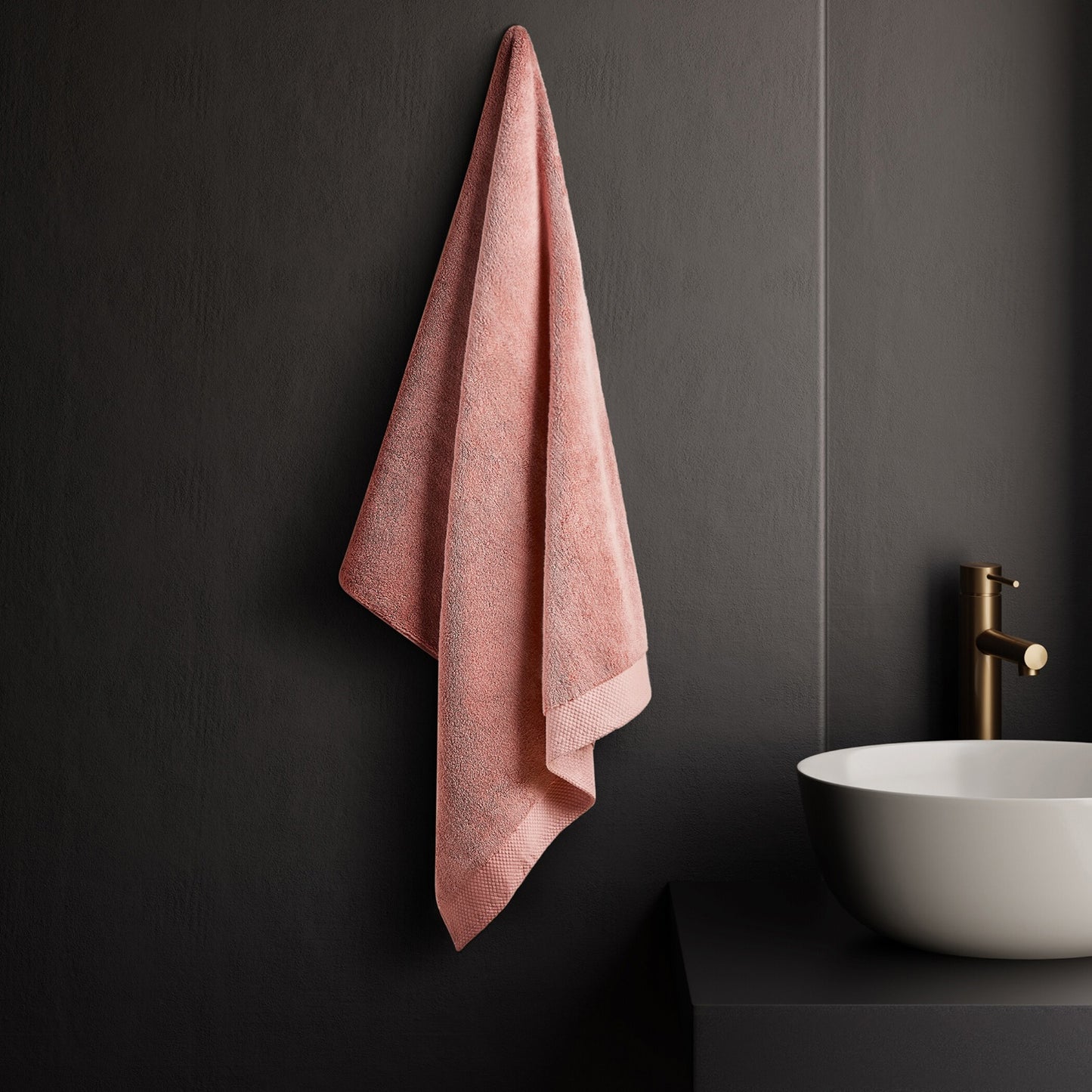 Eminence 100% Cotton Bath Towel, 670 GSM, Solid, Blush