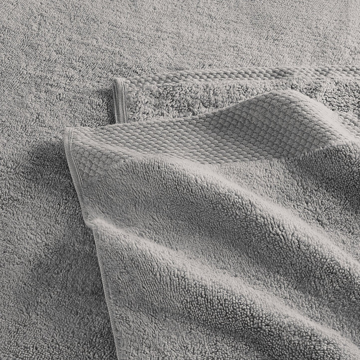 Eminence 100% Cotton Bath Towel, 670 GSM, Solid, Light Grey