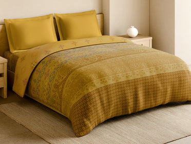 Rangana Multi 100% Cotton Double Quilt, 210 TC, Geometric, Light Yellow