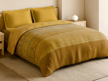 Rangana Multi 100% Cotton Double Quilt, 210 TC, Geometric, Light Yellow