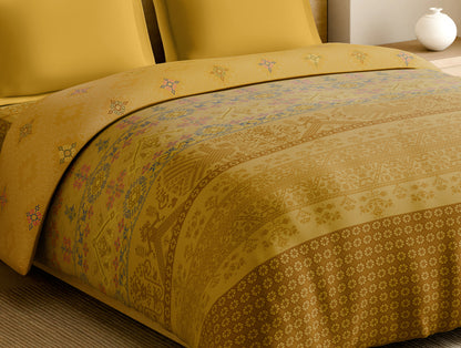 Rangana Multi 100% Cotton Double Quilt, 210 TC, Geometric, Light Yellow