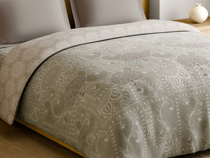 Rangana Muted 100% Cotton Double Quilt, 210 TC, Floral, Cream