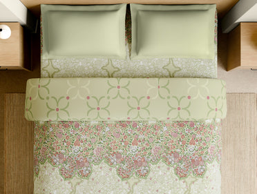 Rangana Muted 100% Cotton Double Quilt, 210 TC, Floral, Light Yellow