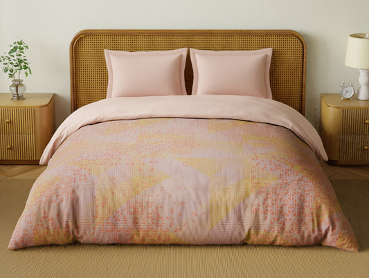 Organic Cotton Double Quilt, 180 TC, Geometric, Light Blush