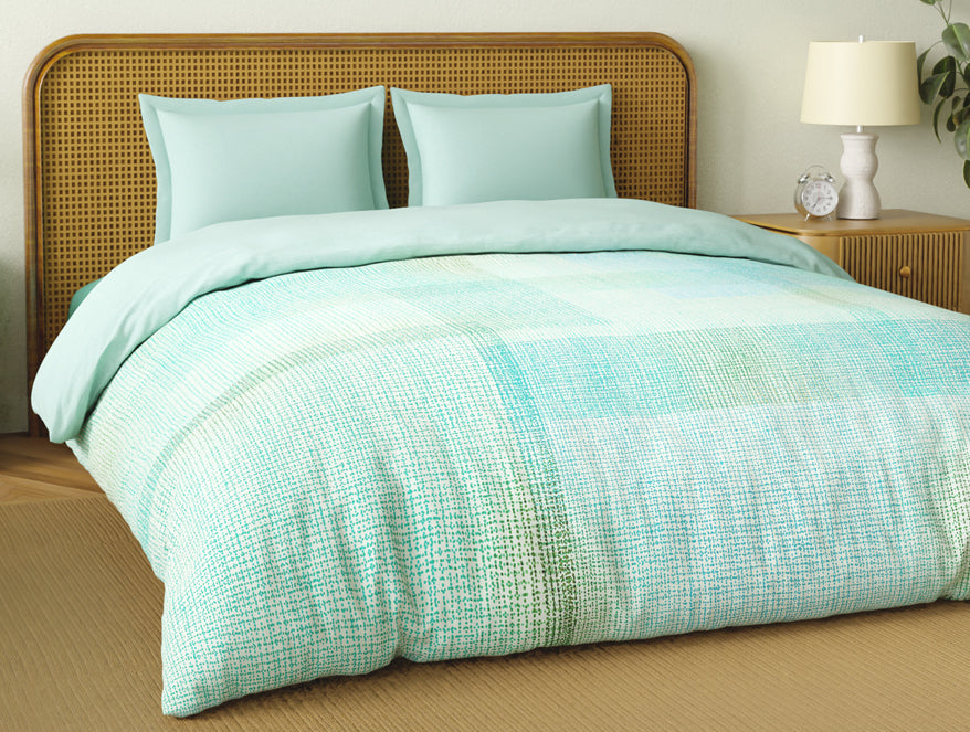 Organic Cotton Double Quilt, 180 TC, Geometric, Light Blue
