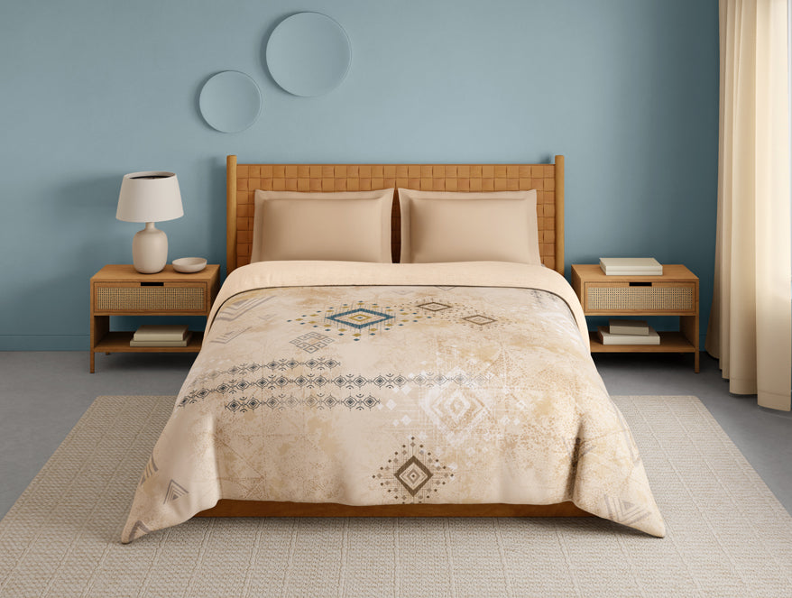 Innovations Hygro Cotton Double Quilt, 210 TC, Geometric, Beige