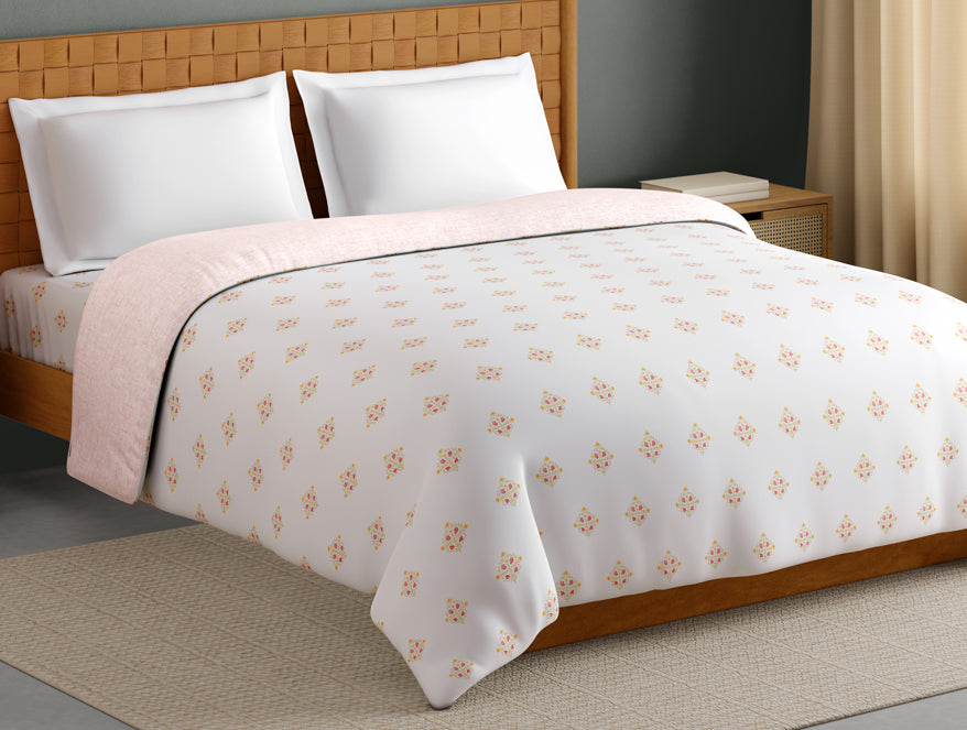 Innovations Hygro Cotton Double Quilt, 210 TC, Floral, White