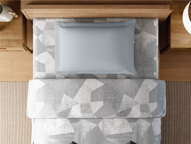 Zera Hygro Cotton 233 TC Percale Geometric Single Quilt, Grey