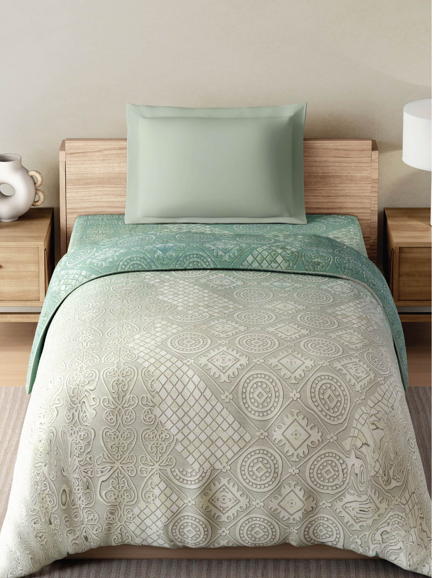 Zera Hygro Cotton 233 TC Percale Ornate Single Quilt, Light Teal