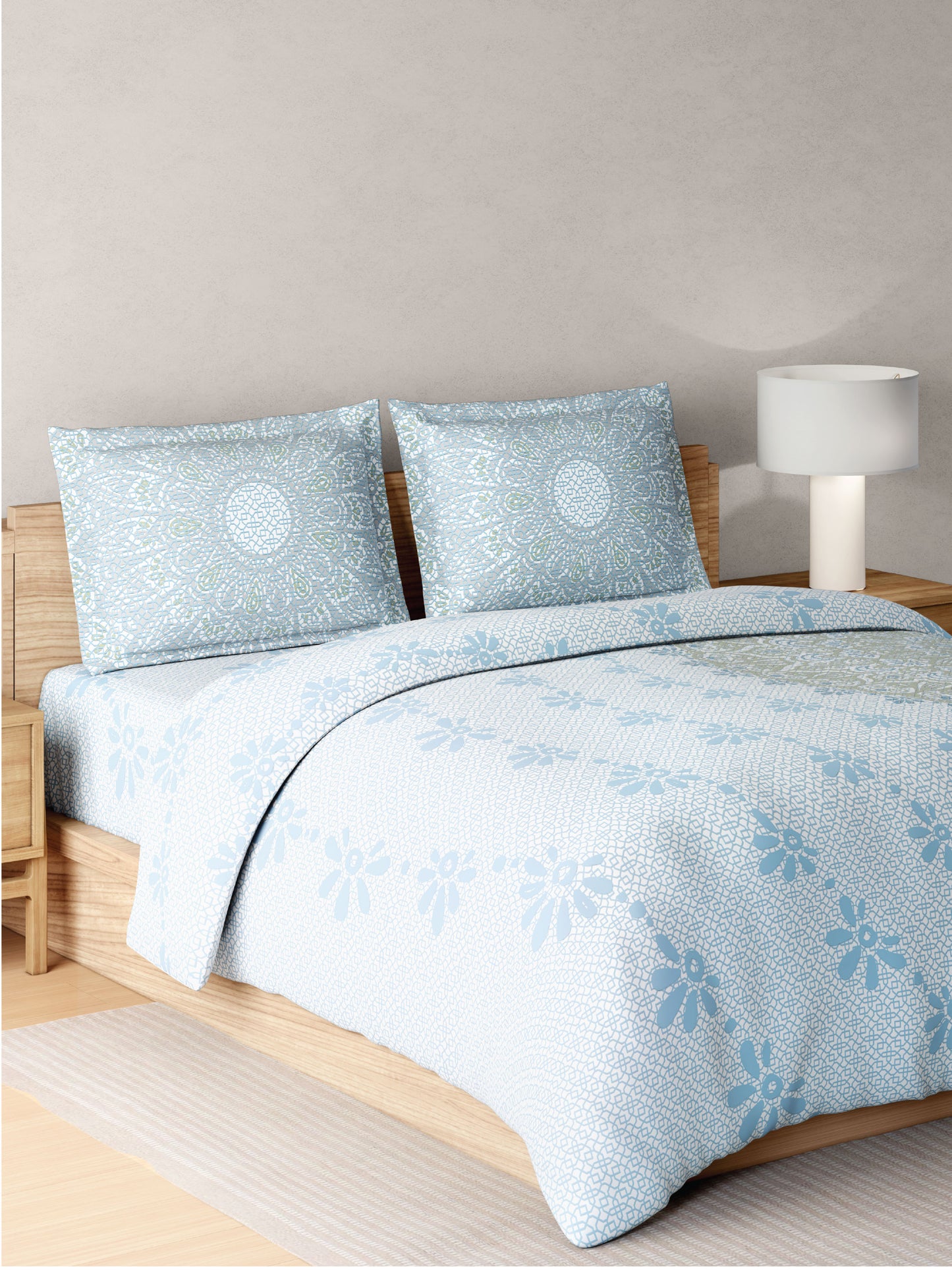 Zera Hygro Cotton 233 TC Percale Weave Ornate Print Double Bedsheet and Quilt Set with 2 Pillow Covers, Light Blue