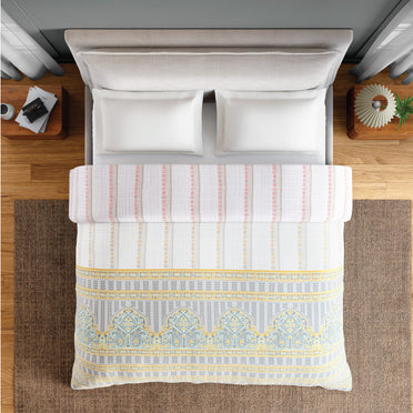 Spaces Flora 100% Cotton 144 TC Percale ornate Double Blanket Quilt, Light Grey