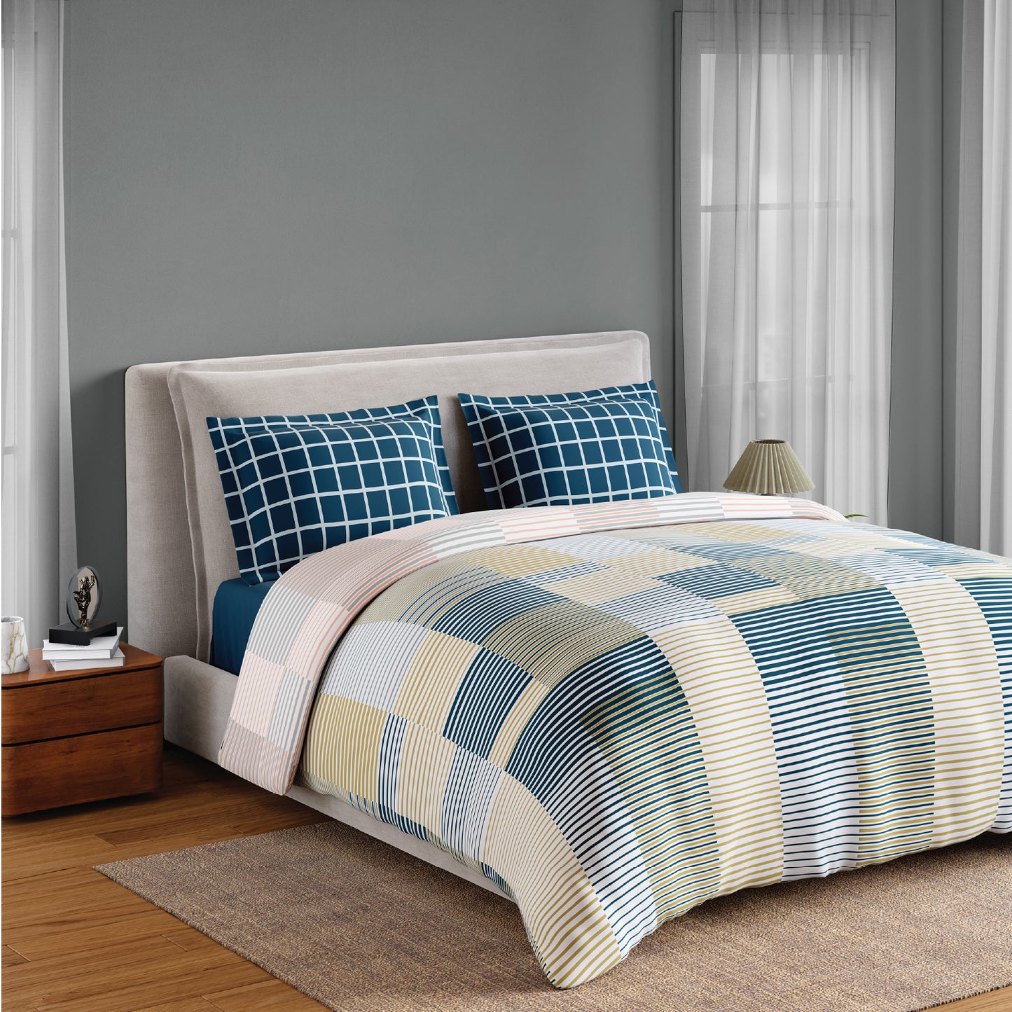 Spaces Flora 100% Cotton 144 TC Percale Geometric Fitted King Sheet with 2 Pillow Covers, Light Yellow
