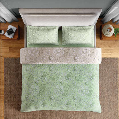 Spaces Flora 100% Cotton 144 TC Percale Floral Fitted Queen Sheet with 2 Pillow Covers, Light Green