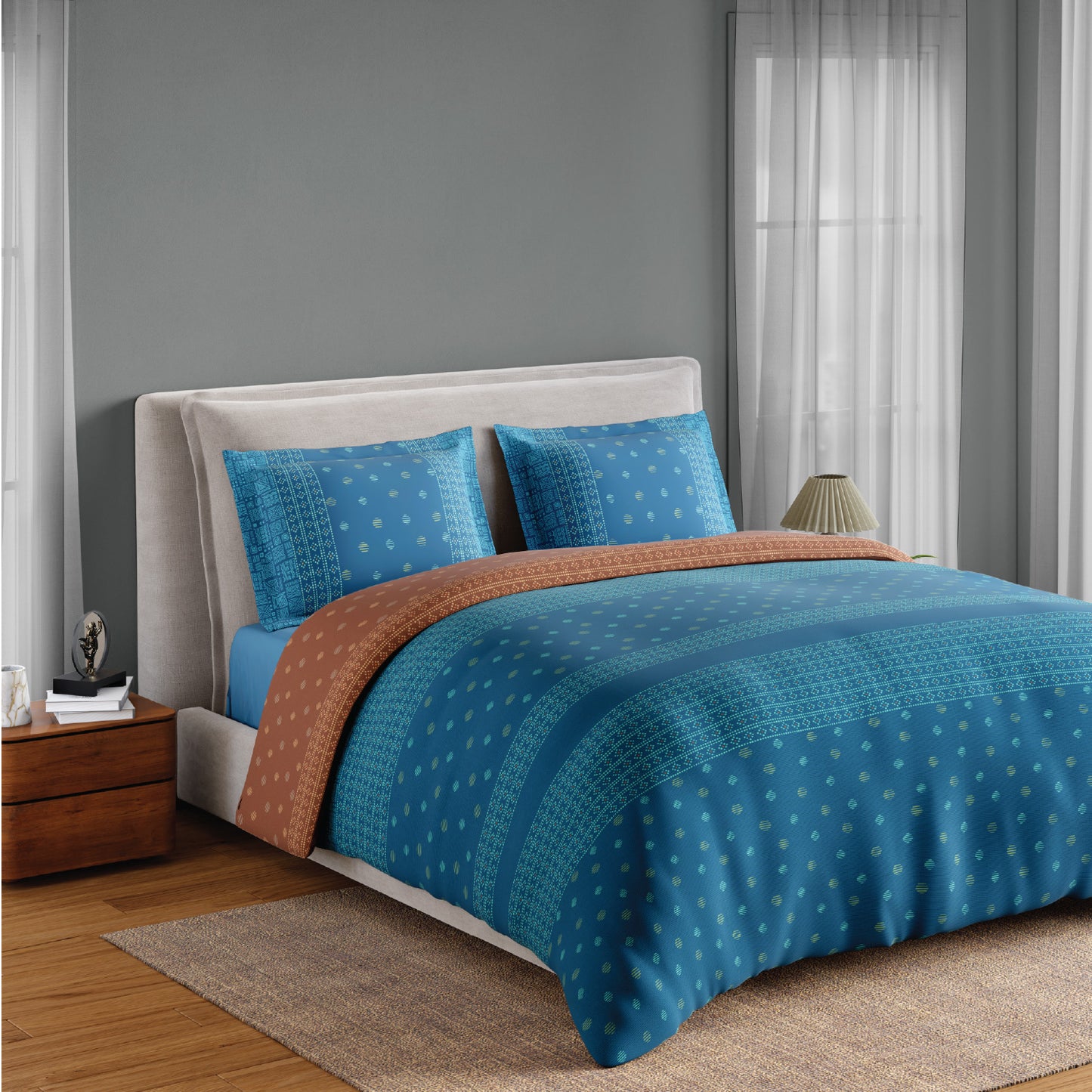 Spaces Flora 100% Cotton 144 TC Percale Geometric Fitted Queen Sheet with 2 Pillow Covers, Blue