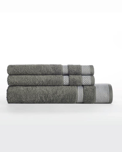 Spaces Hygro Stone Solid 100% Cotton 600 GSM Dobby Bath Towel – 75 X150 CM
