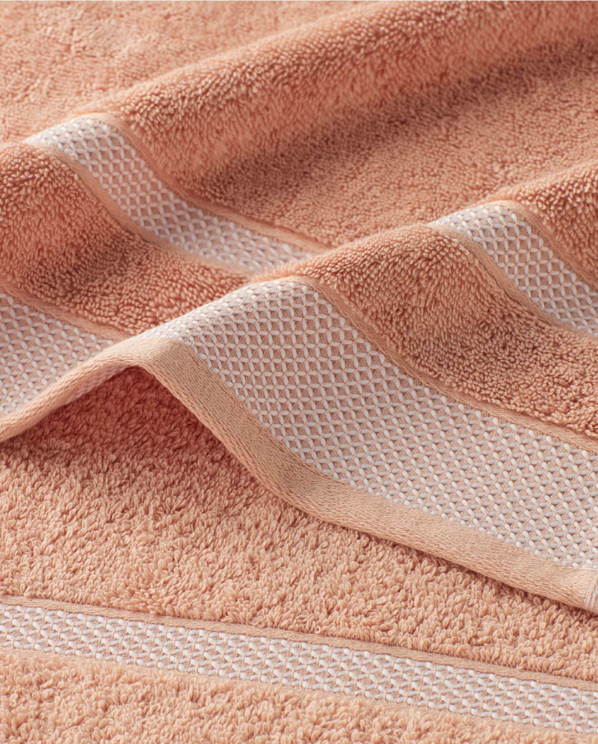 Spaces Hygro Coral Solid 100% Cotton 600 GSM Dobby Bath Towel – 75 X150 CM