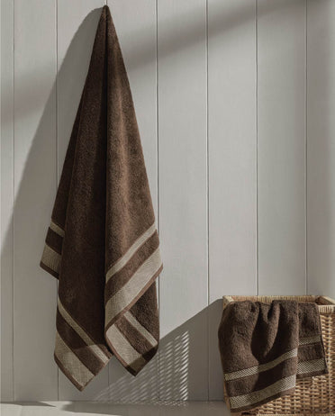 Spaces Hygro Chocolate Solid 100% Cotton 600 GSM Dobby Bath Towel – 75 X150 CM