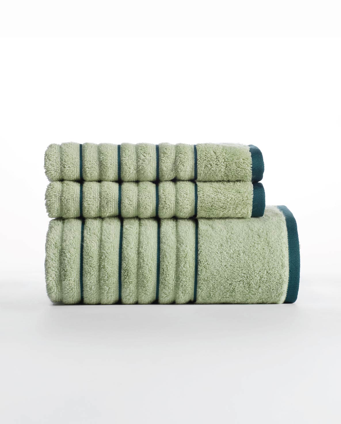 Spaces Exotica Light Green Solid 100% Cotton 575 GSM Dobby Bath Towel – 75 X150 CM