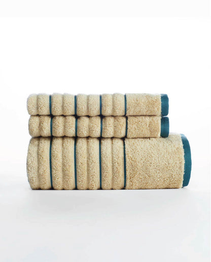 Spaces Exotica Light Brown Solid 100% Cotton 575 GSM Dobby Bath Towel – 75 X150 CM