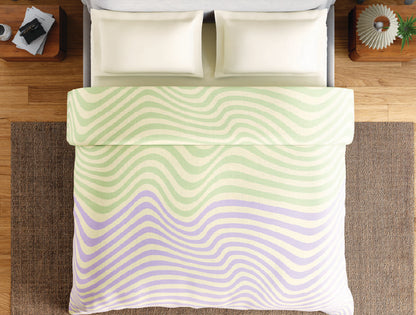 Spaces Neo Paradox 100% Cotton 152 TC Percale Geometric Permium Double Blanket Quilt, Light Green