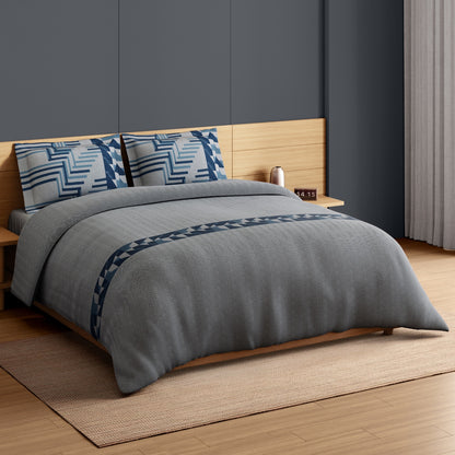 Spaces Avaris Structure 100% Cotton 210 TC Sateen Geometric Large Bedsheet with 2 Pillow Covers, Light Grey