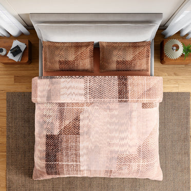 Spaces Geoform 100% Cotton 132 TC Percale Geometric Double Bedsheet with 2 Pillow Covers, Brown