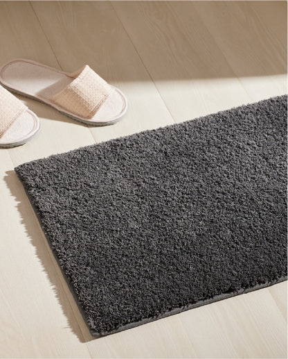 Spaces Exotica Light Grey Solid Polyester 2376 GSM Small Bath Mat – 40 x 60 CM