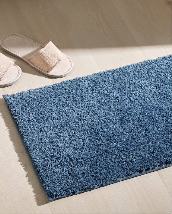 Spaces Exotica Dark Blue Solid Polyester 2376 GSM Small Bath Mat – 40 x 60 CM