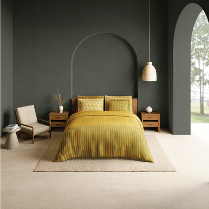 Spaces Meraki Blooms of India 100% Cotton 300 TC Sateen Floral Print Permium Large Bedsheet with 4 Pillow Covers, Light Yellow